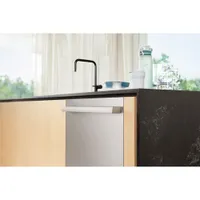 Bosch 24" 46dB Built-In Dishwasher with Third Rack (SHX5AEM5N) - Stainless Steel