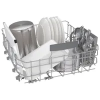 Bosch 24" 42dB Built-In Dishwasher with Third Rack (SHX78CM5N) - Stainless Steel