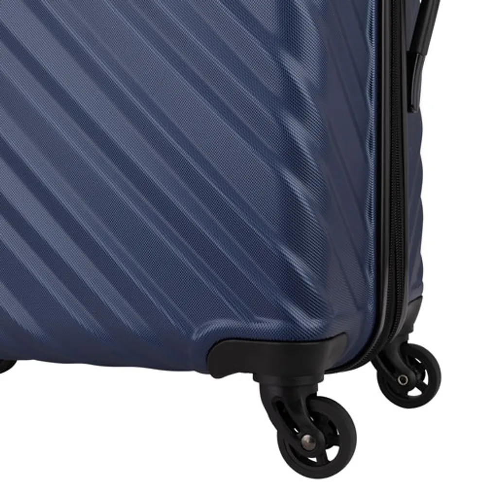 SWISSGEAR Mod 3-Piece Hard Side Expandable Luggage Set