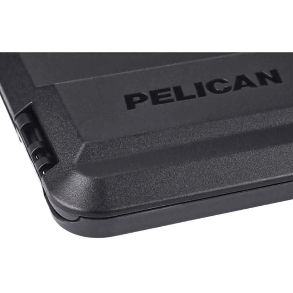 Pelican Protector Wallet with MagSafe for iPhone 14/13/12