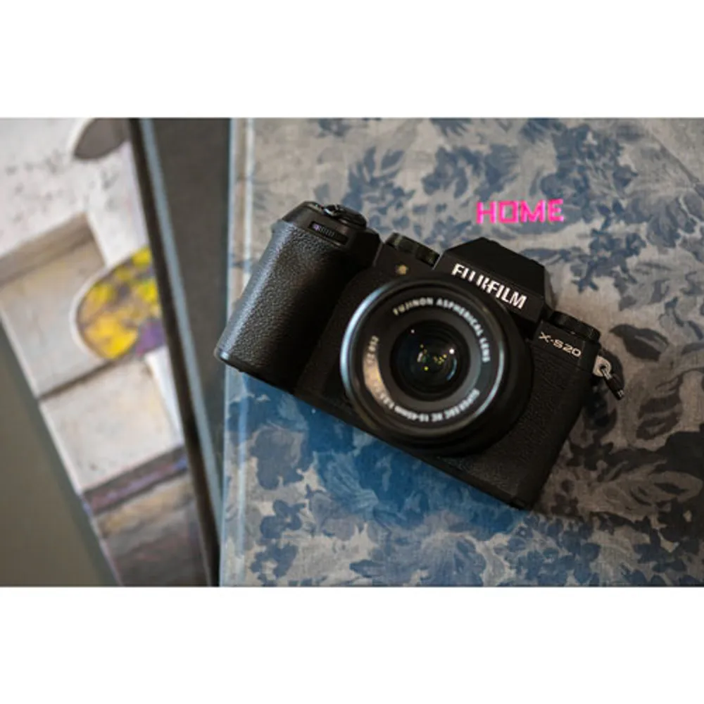 Fujifilm X-S20 Mirrorless Camera with 15-45mm Lens Kit