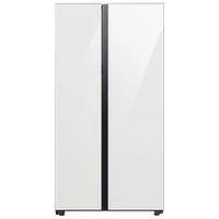 Boîte ouverte - Réfrigérateur à congélateur juxtaposé 22,6 pi³ 36 po avec distributeur d'eau Bespoke de Samsung (RS23CB760012AA) - Blanc - Endommagé