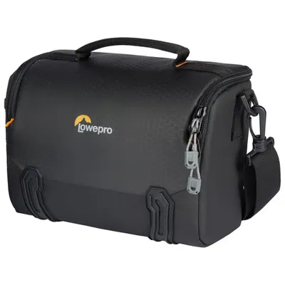 Lowepro Adventura SH 140 III Digital Camera Bag (LP37451) - Black
