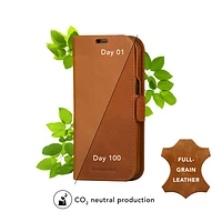 Dbramante1928 Lynge 2-in-1 Wallet Case for iPhone 15 - Tan