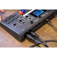 Zoom ZR12 Portable Tabletop Multitrack Recorder - Black