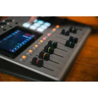 Zoom Pod Track P8 6-Channel Podcast Mixer (ZP8)