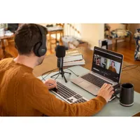 Zoom ZUM-2PMP USB Podcast Microphone bundle - Black