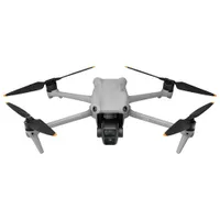 Ensemble avec drone quadricoptère Air 3 et manette de DJI