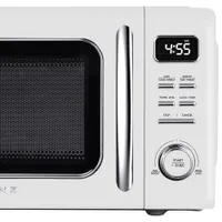 Galanz Retro 1.1 Cu. Ft. Microwave (GLCMKZ11WER10) - White