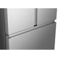 Hisense 31.5" 21.1 Cu. Ft. Bottom Freezer Refrigerator with Ice Dispenser (RF22B3FSE) - Stainless Steel