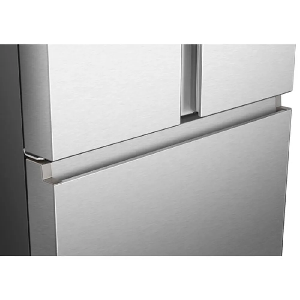 Réfrigérateur à deux portes de 22,4 pi³ et 36 po avec distributeur d'eau et de glaçons Hisense (RF225C3CSEI) - Inox