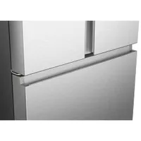 Réfrigérateur à deux portes de 22,4 pi³ et 36 po avec distributeur d'eau et de glaçons Hisense (RF225C3CSEI) - Inox