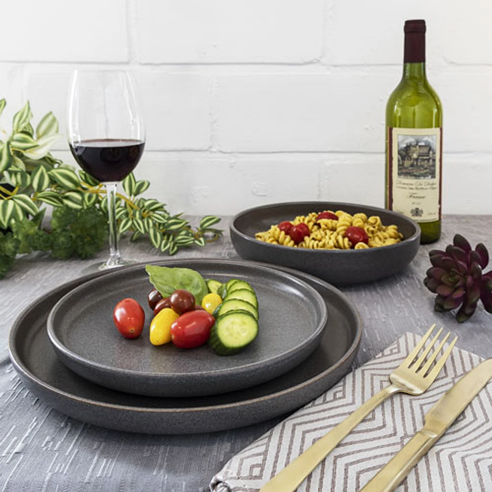 Mesa Ceramics Uno 12-Piece Stoneware Dinnerware Set