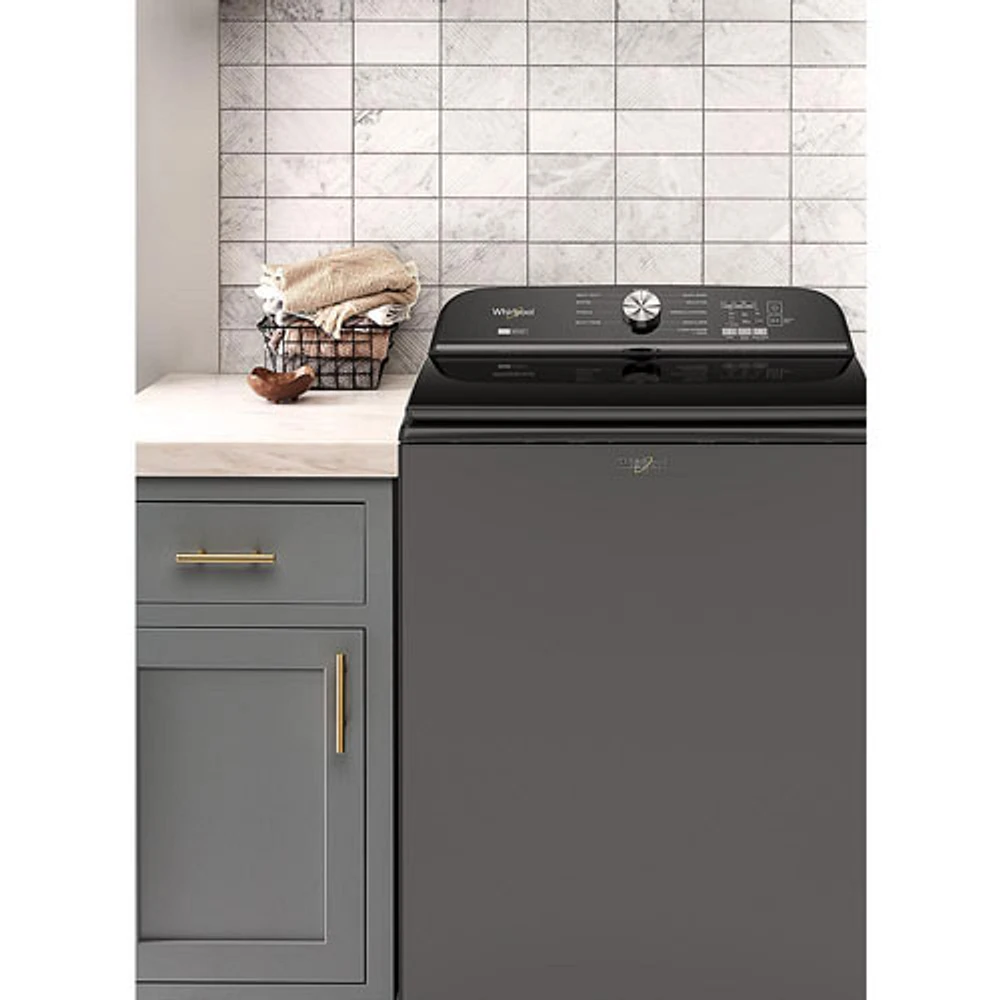 Laveuse à chargement par le haut haute efficacité 6,1 pi³ de Whirlpool (WTW6157PB) - Noir volcan