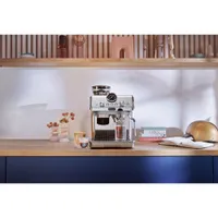 De'Longhi La Specialista Arte Evo Automatic Espresso Machine with Frother & Coffee Grinder - Stainless