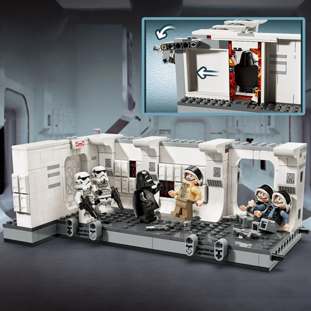 LEGO Star Wars: L'embarquement Ã  bord du Tantive IV - 502 piÃ¨ces (75387)