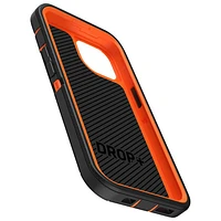 OtterBox Defender Fitted Hard Shell Case for iPhone 15 - RealTree Blaze Edge