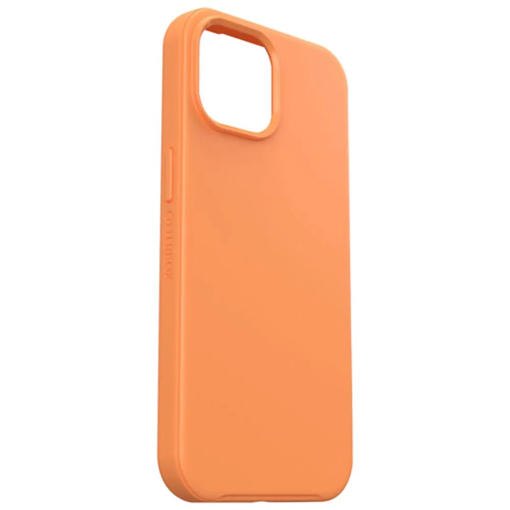 OtterBox Symmetry Fitted Hard Shell Case with MagSafe for iPhone 15