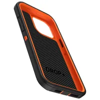 OtterBox Defender Fitted Hard Shell Case for iPhone 15 Pro Max - RealTree Blaze Edge