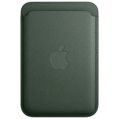 Apple FineWoven Wallet with MagSafe for iPhone 15/14/13/12