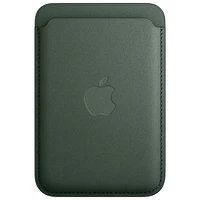 Apple FineWoven Wallet with MagSafe for iPhone 15/14/13/12