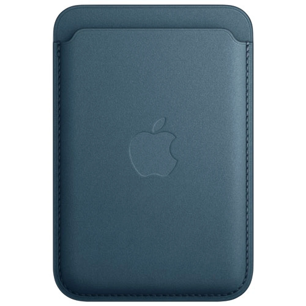Apple FineWoven Wallet with MagSafe for iPhone 15/14/13/12 - Pacific Blue