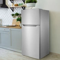 Insignia 28" 14.2 Cu. Ft. Top Freezer Refrigerator (NS-RTM14SS5-C) - Stainless Steel - Only at Best Buy