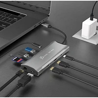 Mini station d'accueil USB-C pour trois moniteurs Elite de j5create (JCD397) - Gris spatial