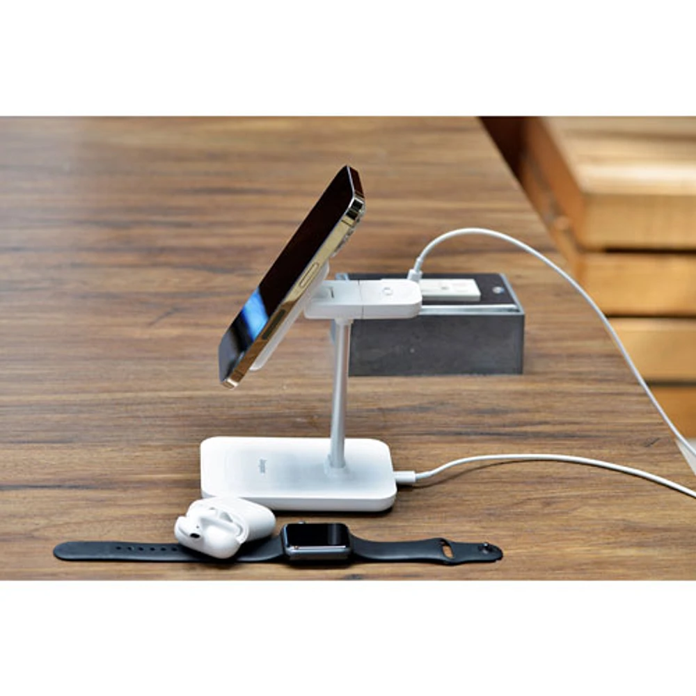 Energizer 3-in-1 7.5W Magnetic Wireless Charging Stand (WCP304) - White