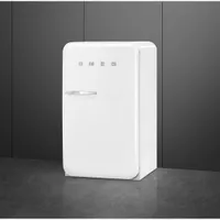 Smeg Retro 22" 3.9 Cu. Ft. Top Freezer Refrigerator (FAB10URWH3) - White