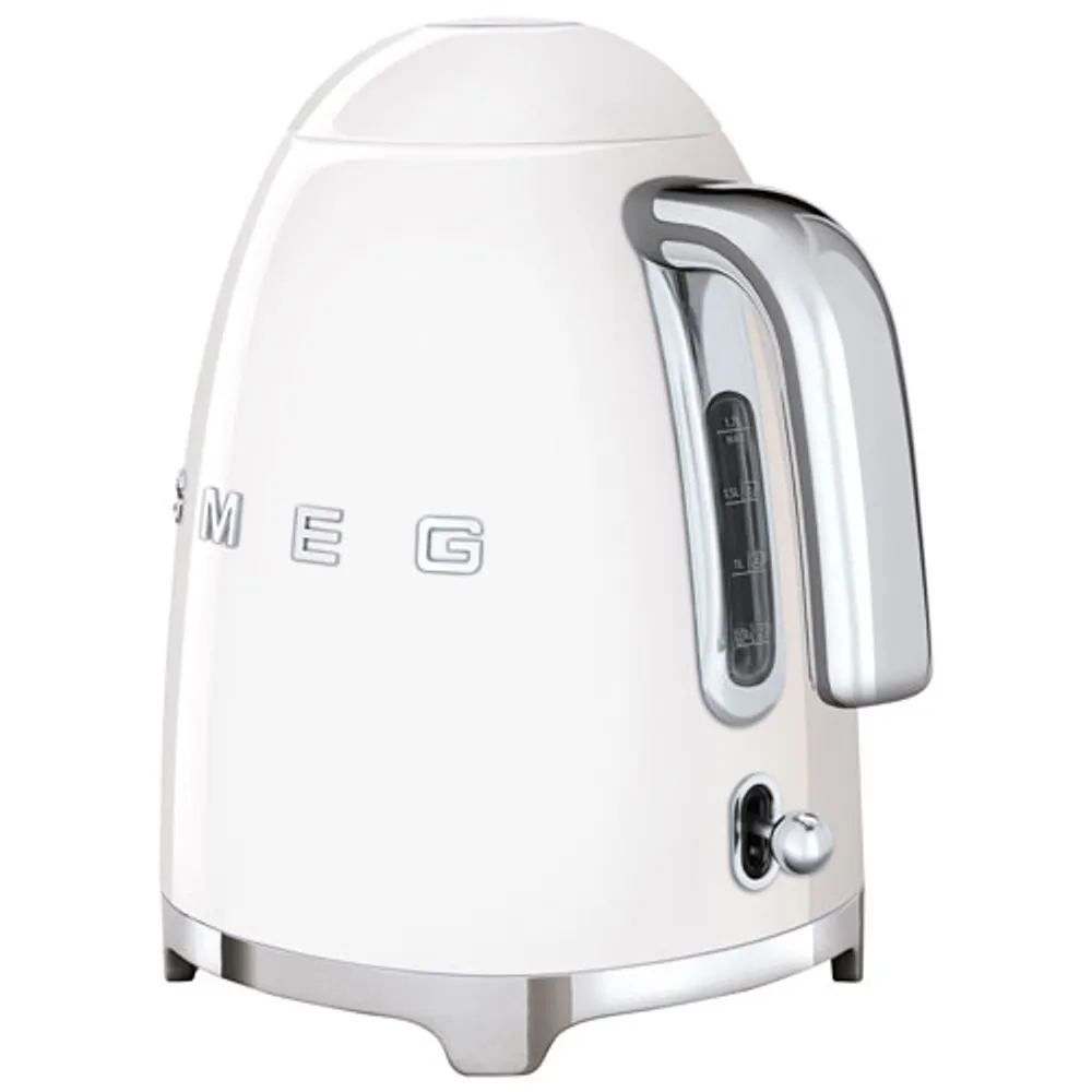 Bouilloire électrique style années 50 de Smeg - 1,7 L - Blanc