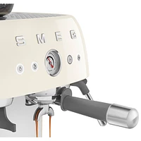 Smeg Manual Espresso Coffee Machine with Frother & Coffee Grinder - Crema