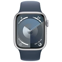 Apple Watch Series 9 (GPS + Cellular) avec boîtier de mm en aluminium argenté et bracelet sport bleu tempête par Rogers - Moyen/Grand