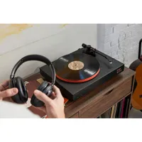 JBL Spinner Belt Drive Bluetooth USB Turntable - Black