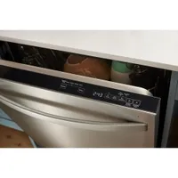 Whirlpool 24" 44dB Built-In Dishwasher w\ Stainless Steel Tub & Third Rack (WDT550SAPZ) - Stainless Steel