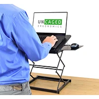 Support ergonomique ajustable CD4 d'Uncaged Ergonomics pour portable - Noir