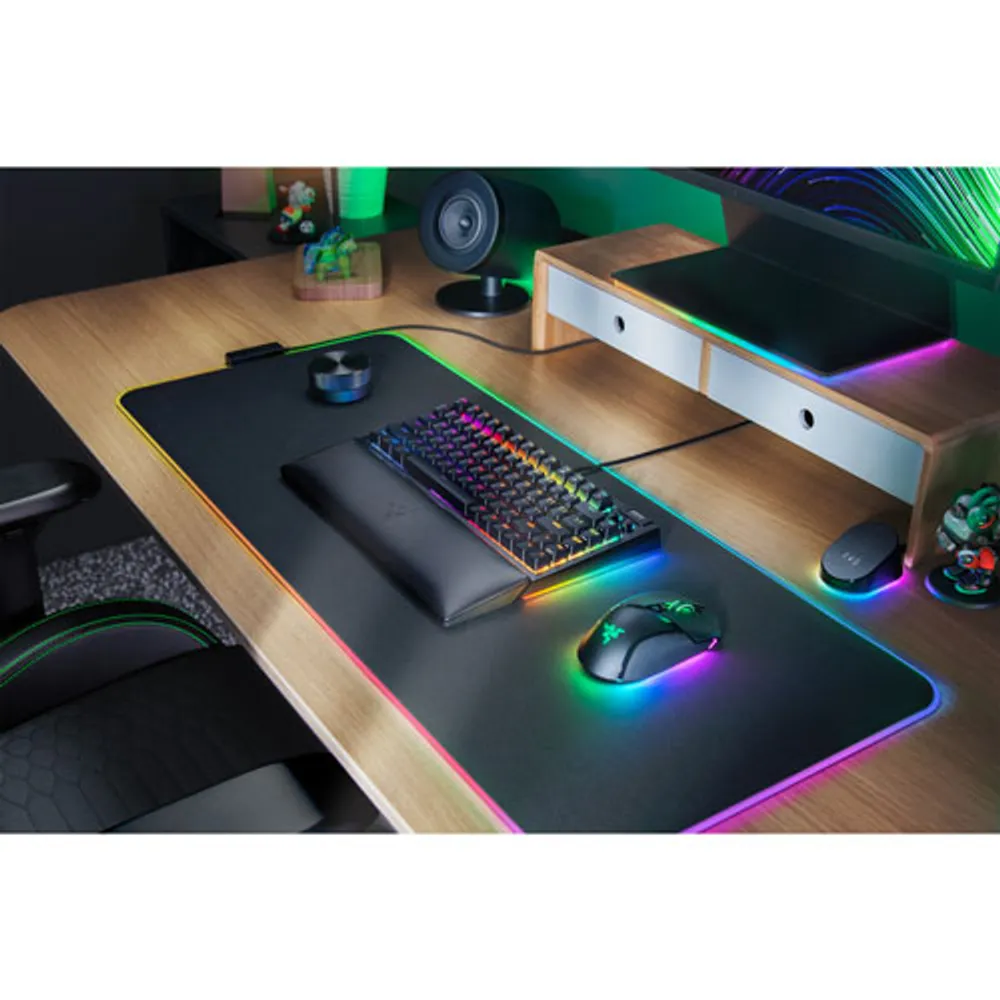 Clavier de jeu mécanique rétroéclairé avec fil BlackWidow V4 de Razer