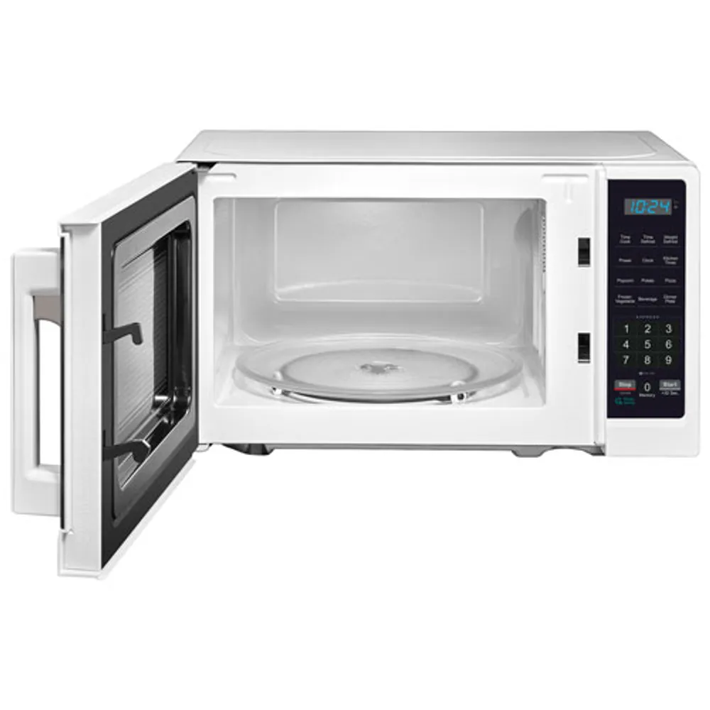 Insignia 0.7 Cu. Ft. Microwave (NS-MW7WH5-C) - White - Only at Best Buy