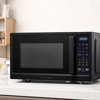 Insignia 0.7 Cu. Ft. Compact Microwave (NS-MW7BK5-C) - Black - Only at Best Buy