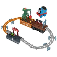 Mattel Thomas & Friends 2-in-1 Transforming Thomas Playset