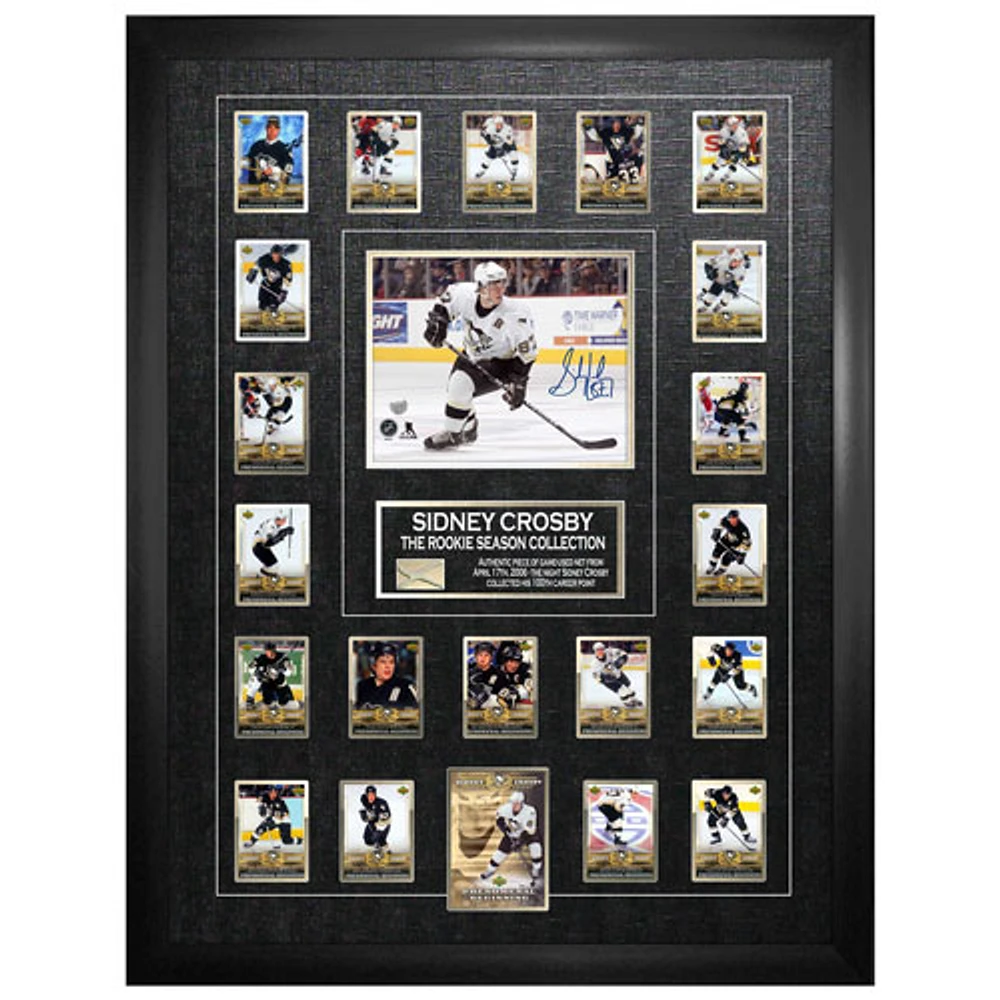 Frameworth Penguins de Pittsburgh : Photo encadrée signée par Sidney Crosby avec ensemble de cartes de hockey à échanger et morceau de filet