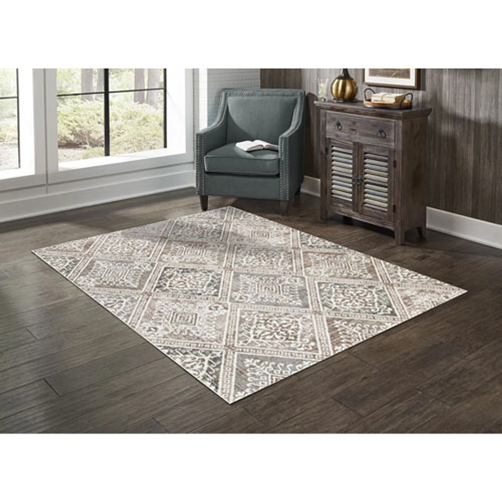 Sandra 8' x 11' Area Rug - Beige