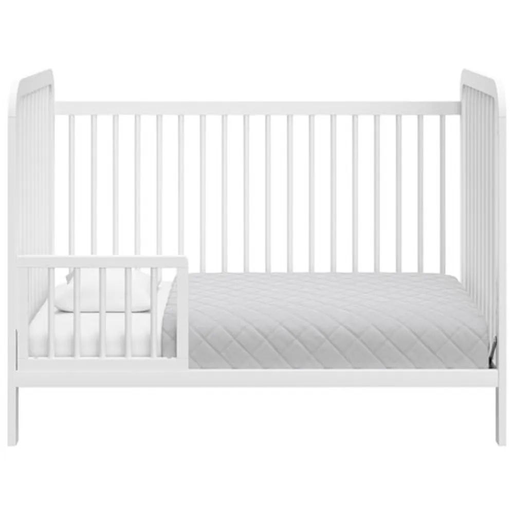 Storkcraft Pasadena 3-in-1 Convertible Crib - White