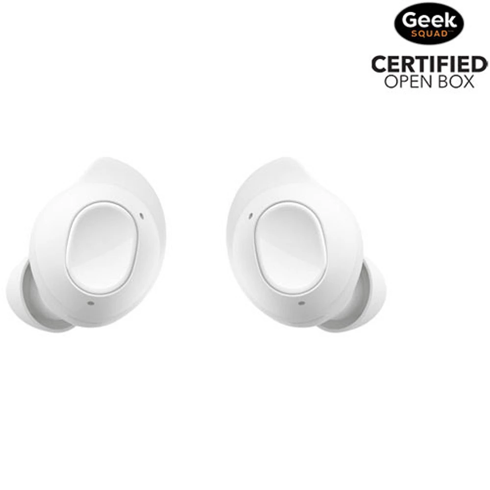 Boîte ouverte - Écouteurs boutons 100 % sans fil à suppression du bruit Galaxy Buds FE de Samsung - Blanc mystique