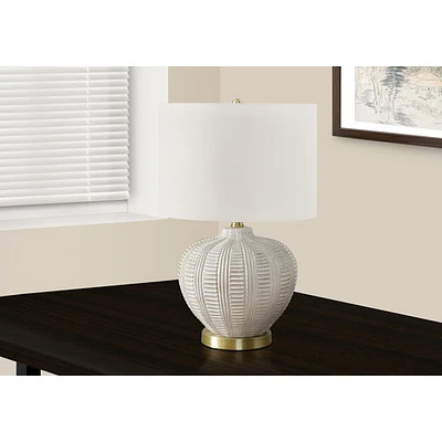 Monarch Transitional 21" Table Lamp - Cream