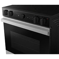 Cuisinière électrique encastrable 5 éléments convection véritable 6,3 pi³ 30 po BESPOKE de Samsung (NSE6DG8500SRAC) - Acier inoxydable