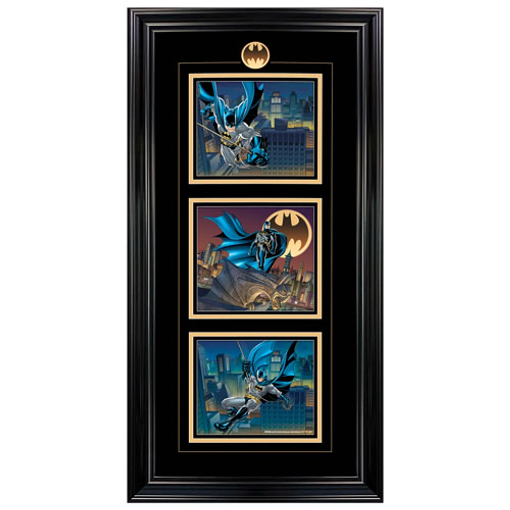 Impression encadrée de Batman Triple Action de Frameworth (19 x 37 po)