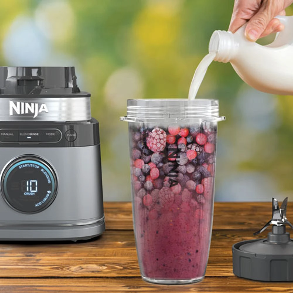 Mélangeur sur socle 1700 W 2 L avec tasses Detect Duo Power Blender de Ninja