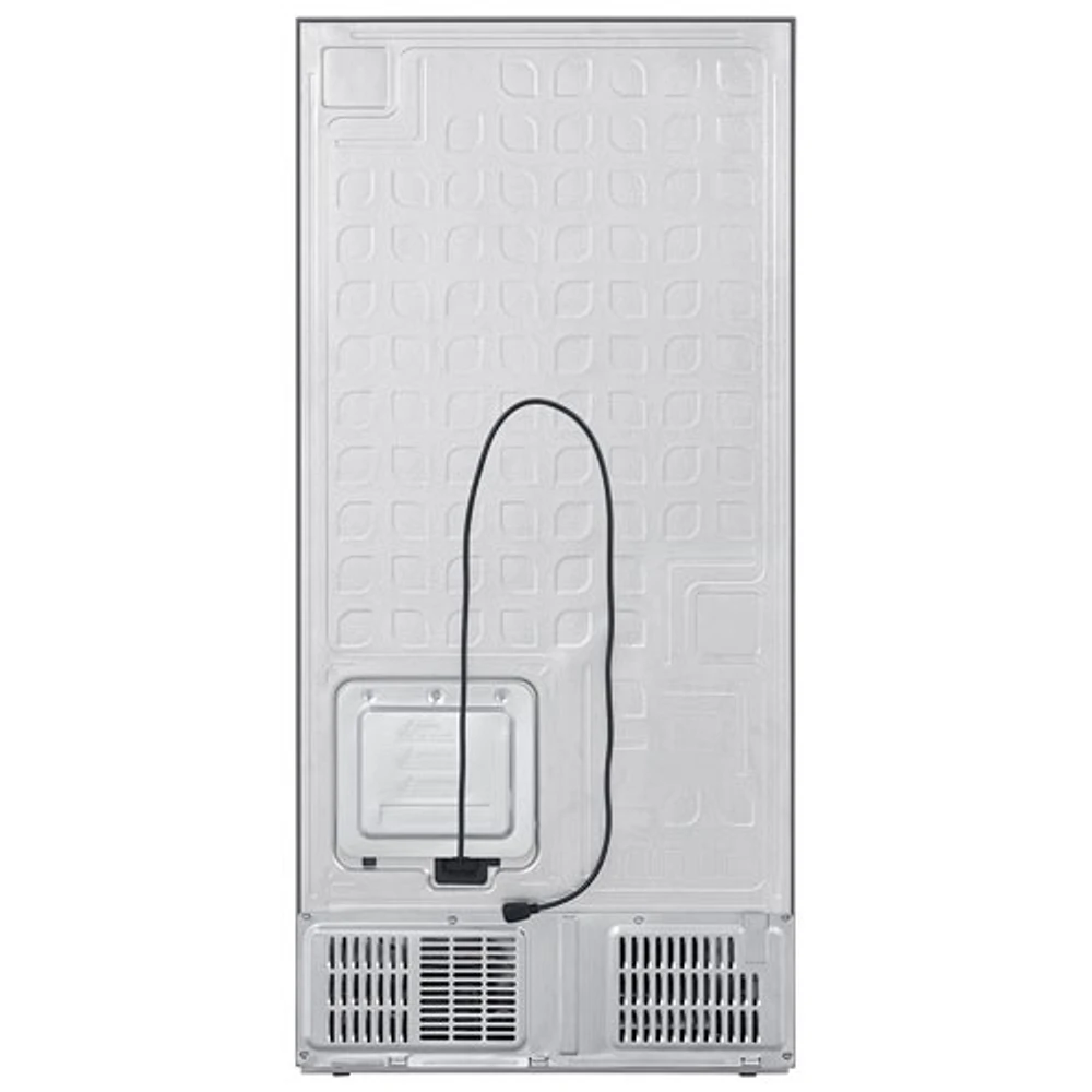 Réfrigérateur à congélateur inférieur 22,3 pi³ 31,3 po de Hisense (RB22A2FSE) - Acier inoxydable