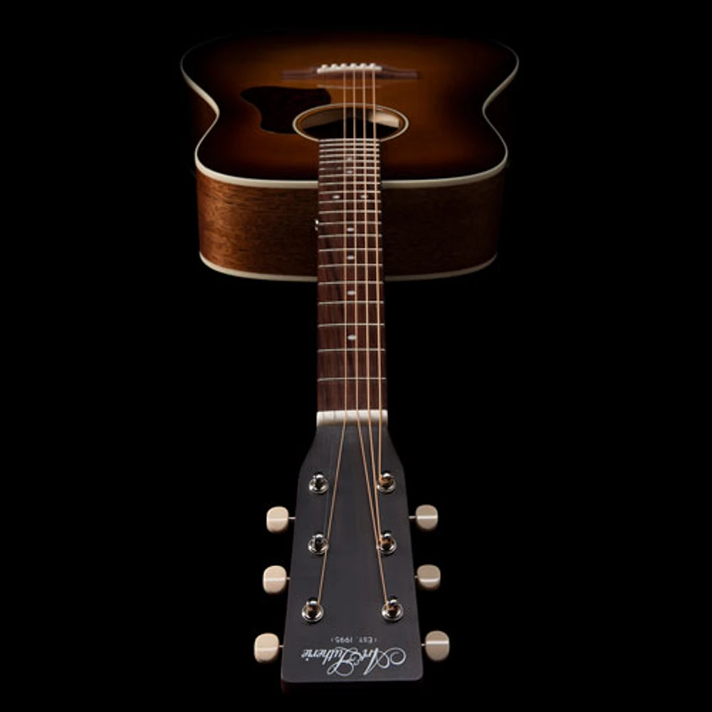 Art & Lutherie Americana Acoustic Guitar (051540) - Gold/Burgundy/Brown